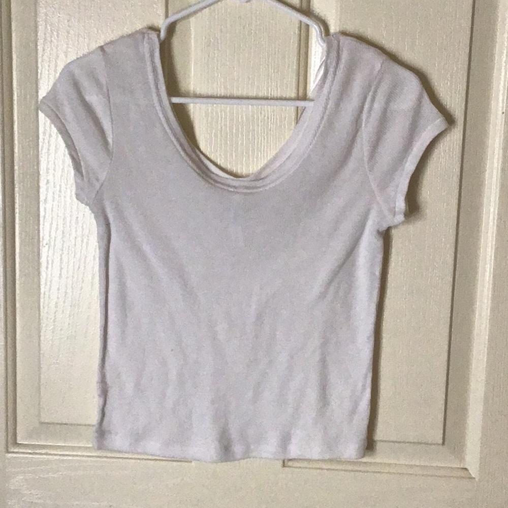 White crop top ❗️FINAL SALE ❗️